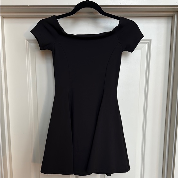 ZARA Black Off-the-Shoulder Skater Dress - Picture 3 of 5